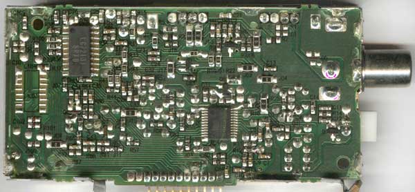 KSE 6700FM0154A FM/AM tuner микросхемы LC72131 и KS0302