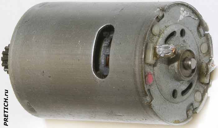 двигатель на 12V в компрессоре для автомобиля