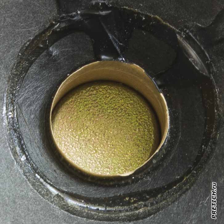 Снимаем пылезащитный колпачок с динамика WSI 4Ω 5W